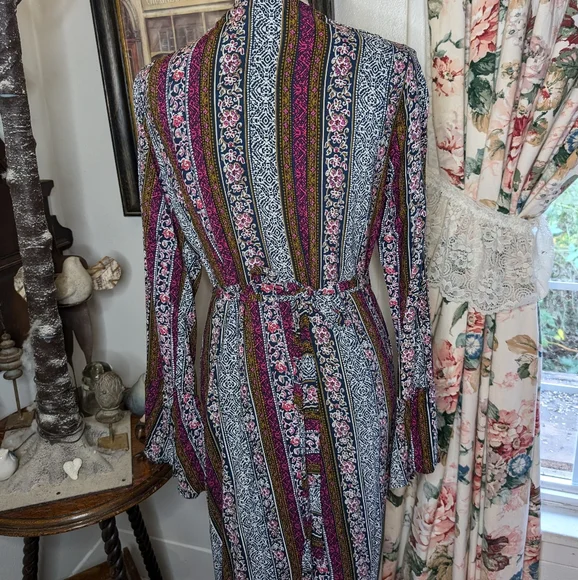 Bohemian Multicolor Maxi Dress - Picture 9 of 16
